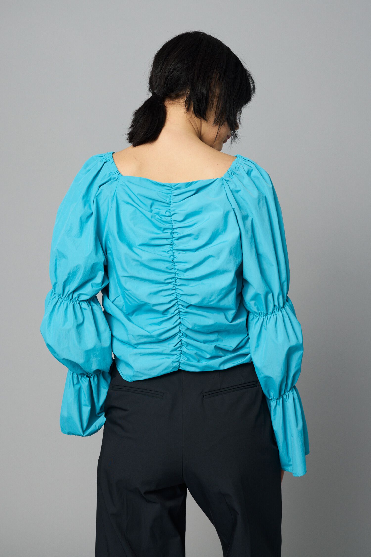 HeRIN.CYE「Puff sleeve tops」|シャツ・ブラウス|