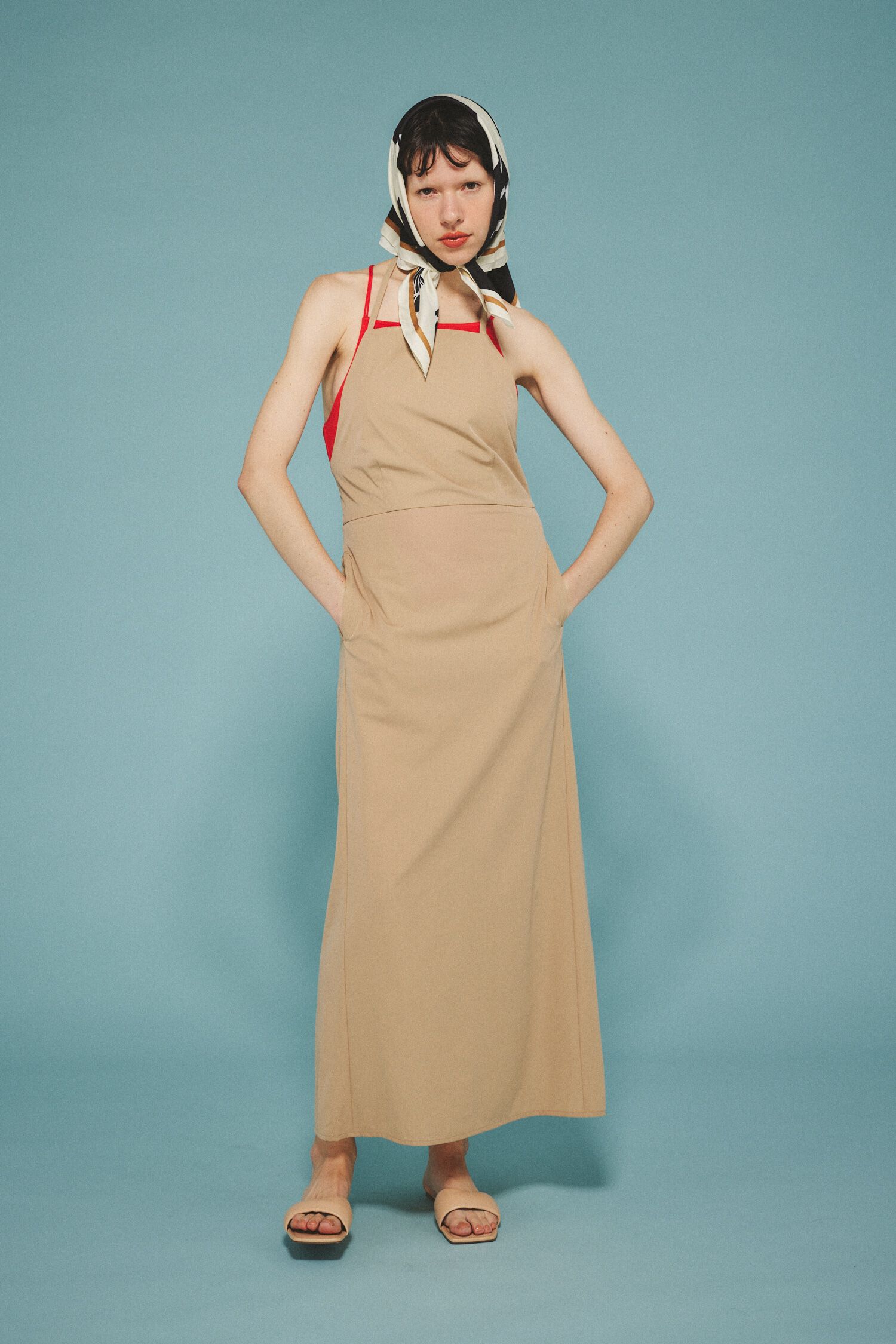 HeRIN.CYE「Back open Aline one piece」|ワンピース|BEG