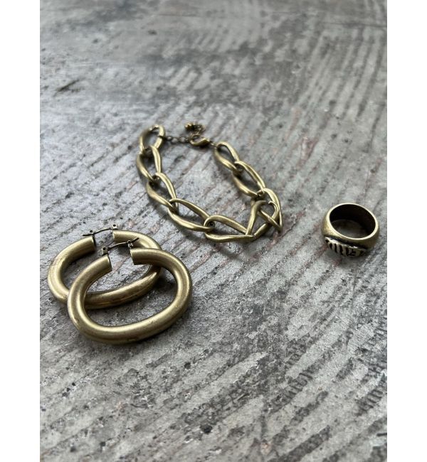 EMODA「ヴィンテージタンクピアス」|ピアス|