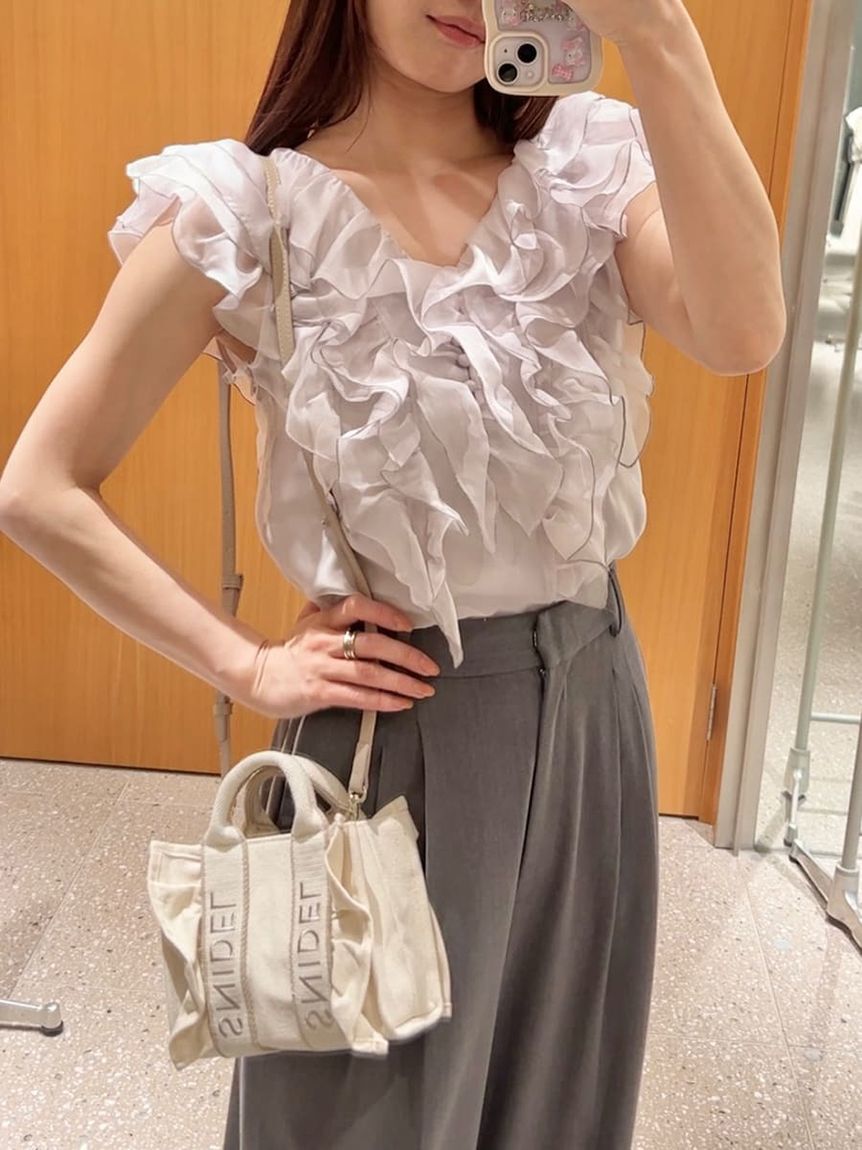 SNIDEL「ノースリフリルブラウス」|シャツ・ブラウス|