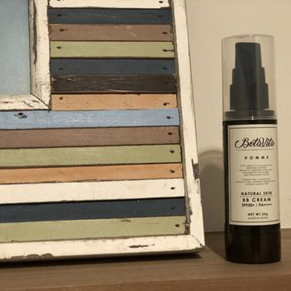  「BotaVita(ボタヴィータ) BotaVita HOMME NATURAL SKIN BB CREAM 本体 (35g)」|美容液・オイル・クリーム|