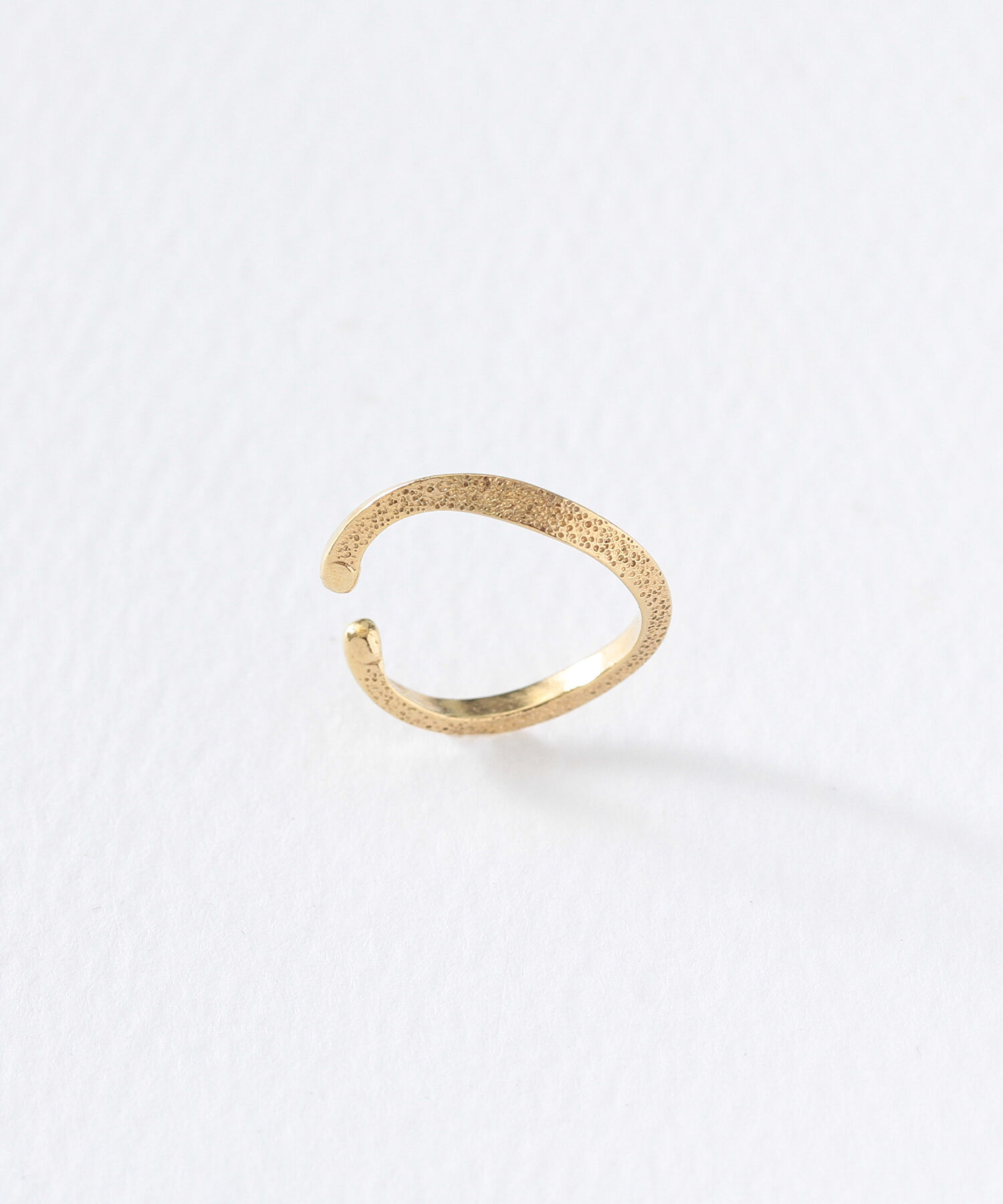  「ウェーブ&times;スターダスト イヤーカフ」|イヤーカフ|