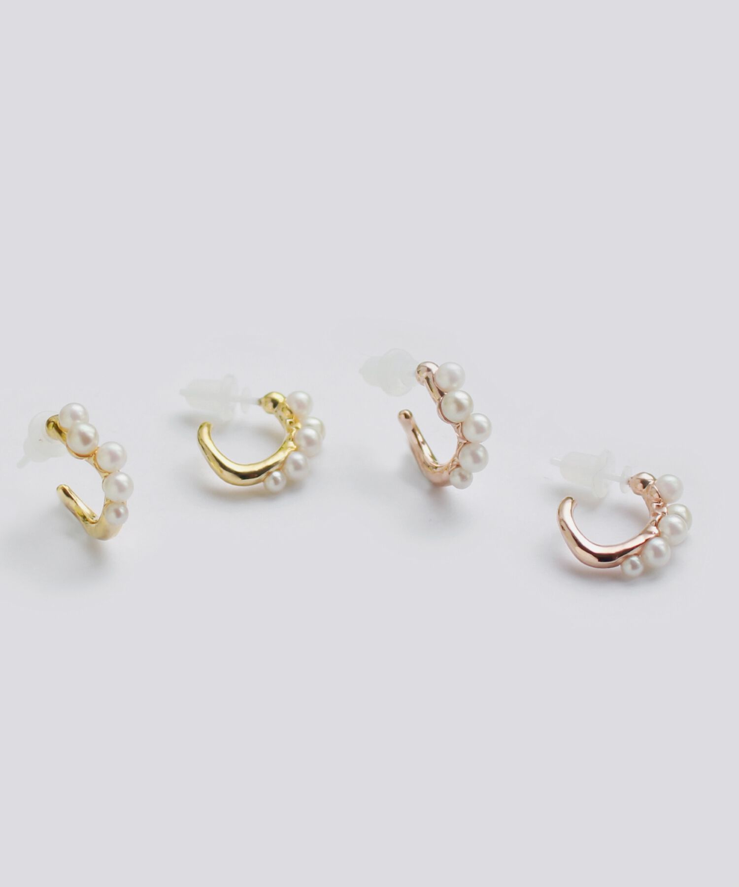 Phoebe「【金属アレルギー対応】メテオパールフープセラミックピアス　ゴールド」|ピアス|