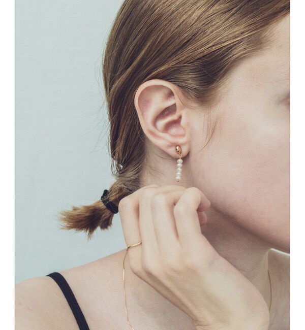 ete「パール ストレートライン ピアス」|ピアス|