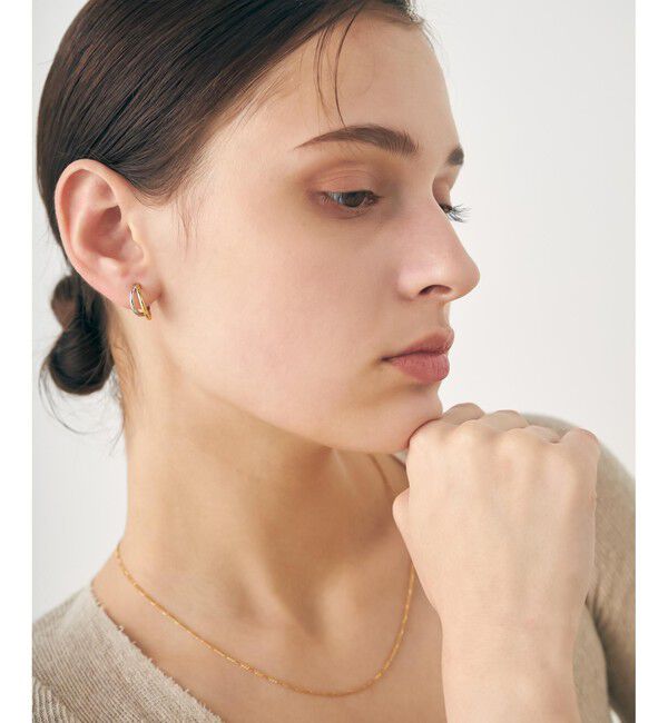 ete「ダブルライン バイカラー ハグイヤリング」|イヤリング|