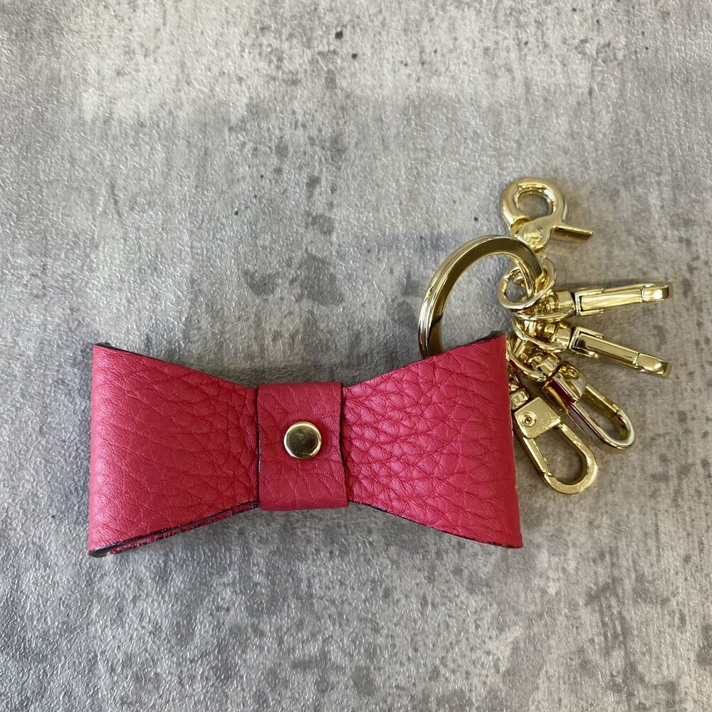 BACKYARD FAMILY「キーホルダー 本革 通販 キーリング キーチャーム レディース レザー 革 ペア おしゃれ」|チャーム・キーホルダー|ピンク1