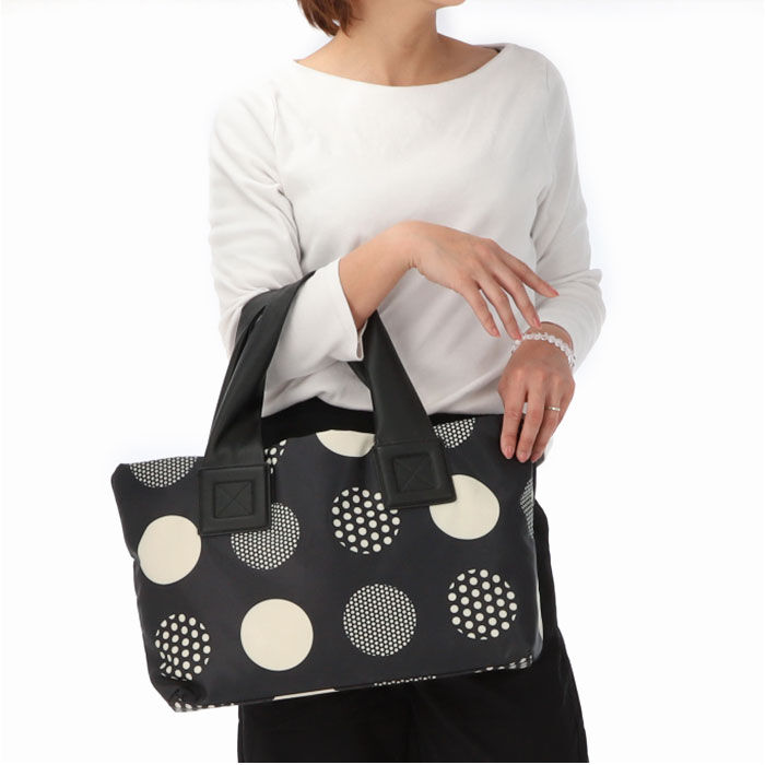 BACKYARD FAMILY「トートバッグ レディース 通販 大学生 通勤 通学 肩掛け 大きめ a4 撥水 ショルダーバッグ」|トートバッグ|