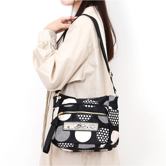 BACKYARD FAMILY「lyre ライル バッグ ショルダーバッグ G2248 通販 ショルダーバック ショルダー 肩掛け」|ショルダー・メッセンジャー|