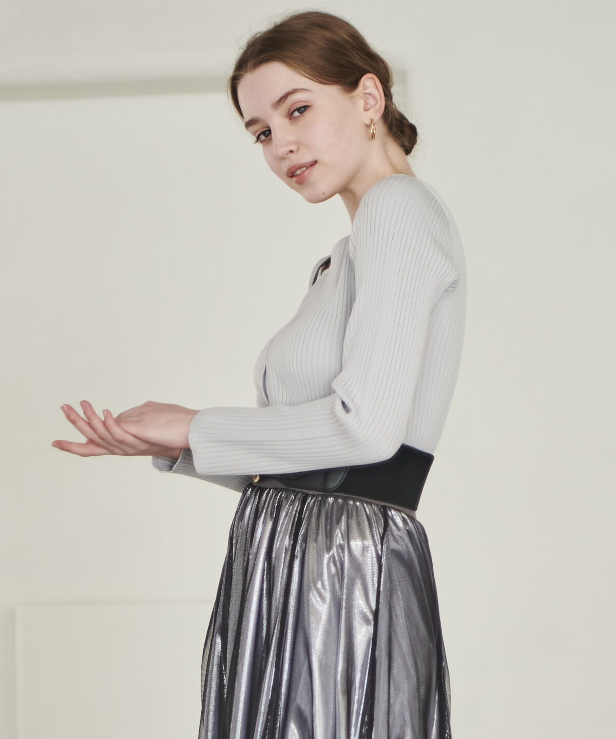 アンドクチュール「フロントホックビスチェライクプルオーバー」|ニット・セーター|