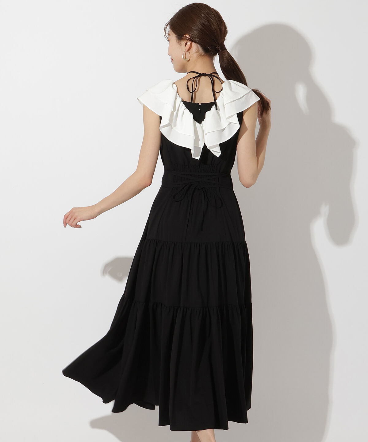 アンドクチュール「配色フリル襟ティアードワンピース」|ワンピース|