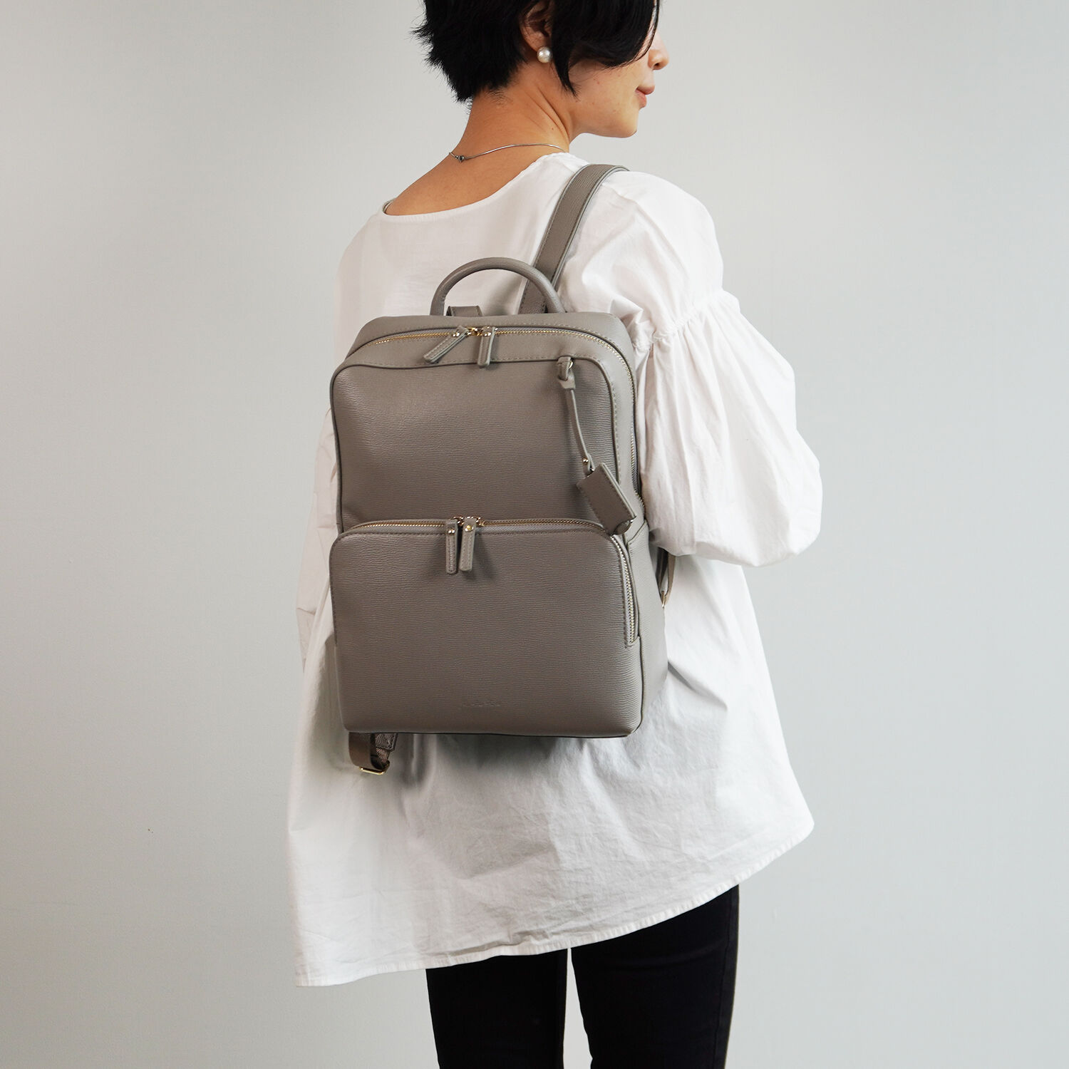 Jewelna Rose「Jewelna Rose | フレイヤ2 A4ジャストサイズ | 16125」|リュック|シルバー