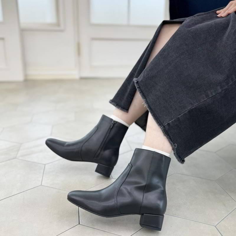 WA Oriental TRaffic「【 防寒 】スクエアトゥ プレーン ショートブーツ /32401 中敷き起毛 ＆ クッション」|ショートブーツ|