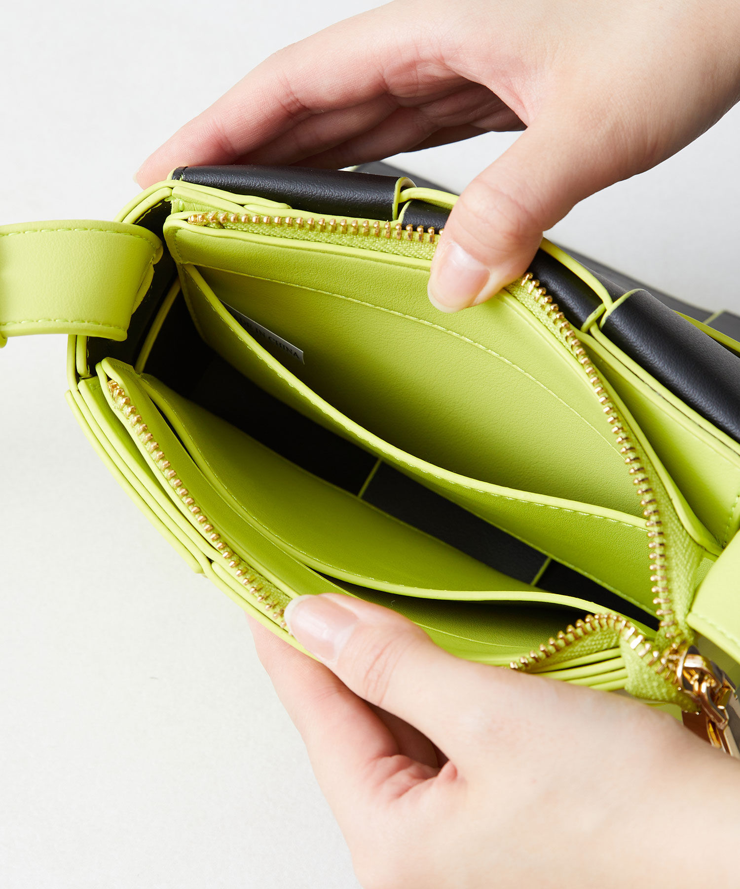 ORiental TRaffic「【BAG】編み込みショルダーバッグ/BA-213 ハンドバッグ ショルダーバッグ」|ショルダー・メッセンジャー|