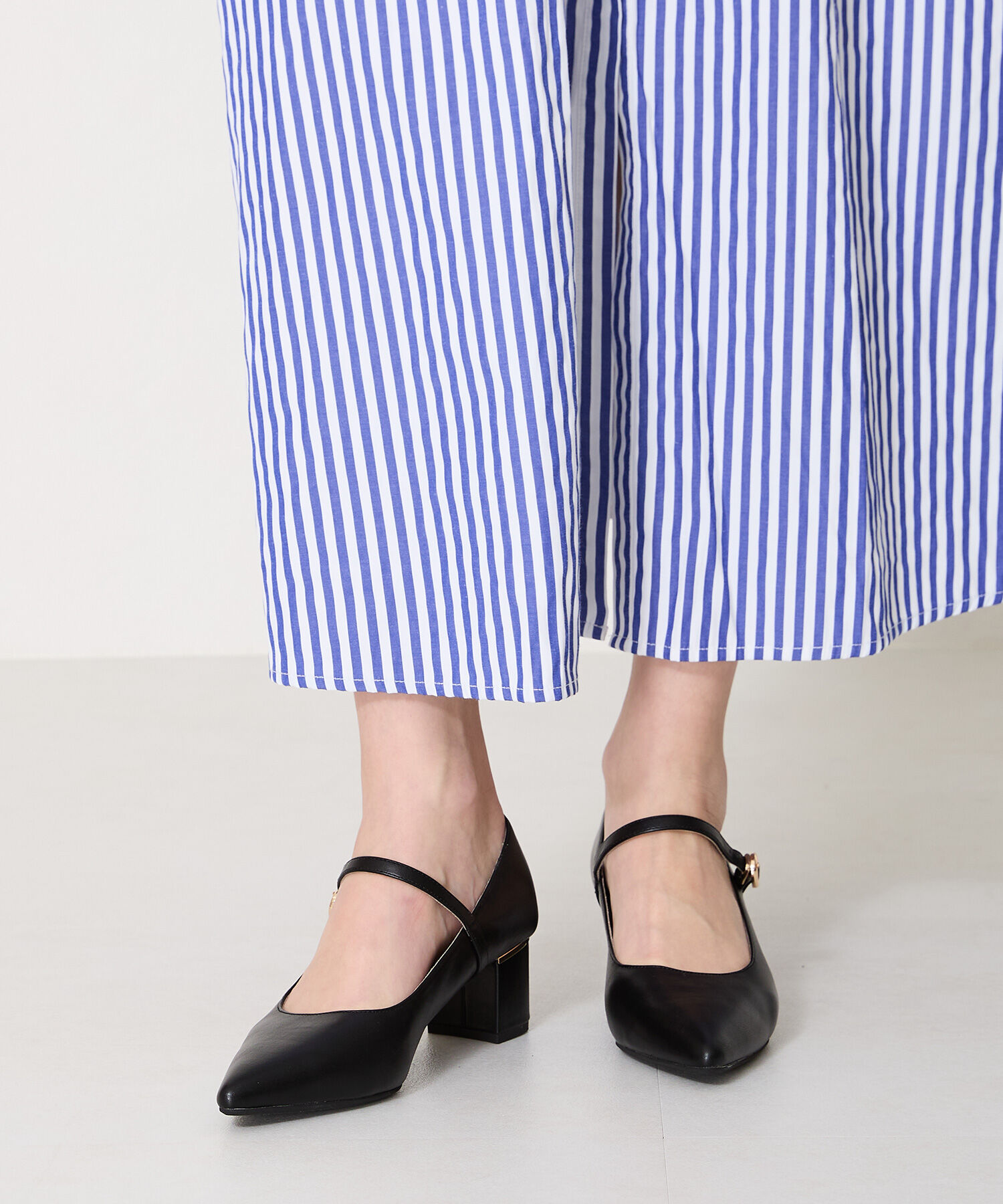 WA Oriental TRaffic「●2025春夏新作●ポインテッドトゥストラップパンプス/52103」|パンプス|