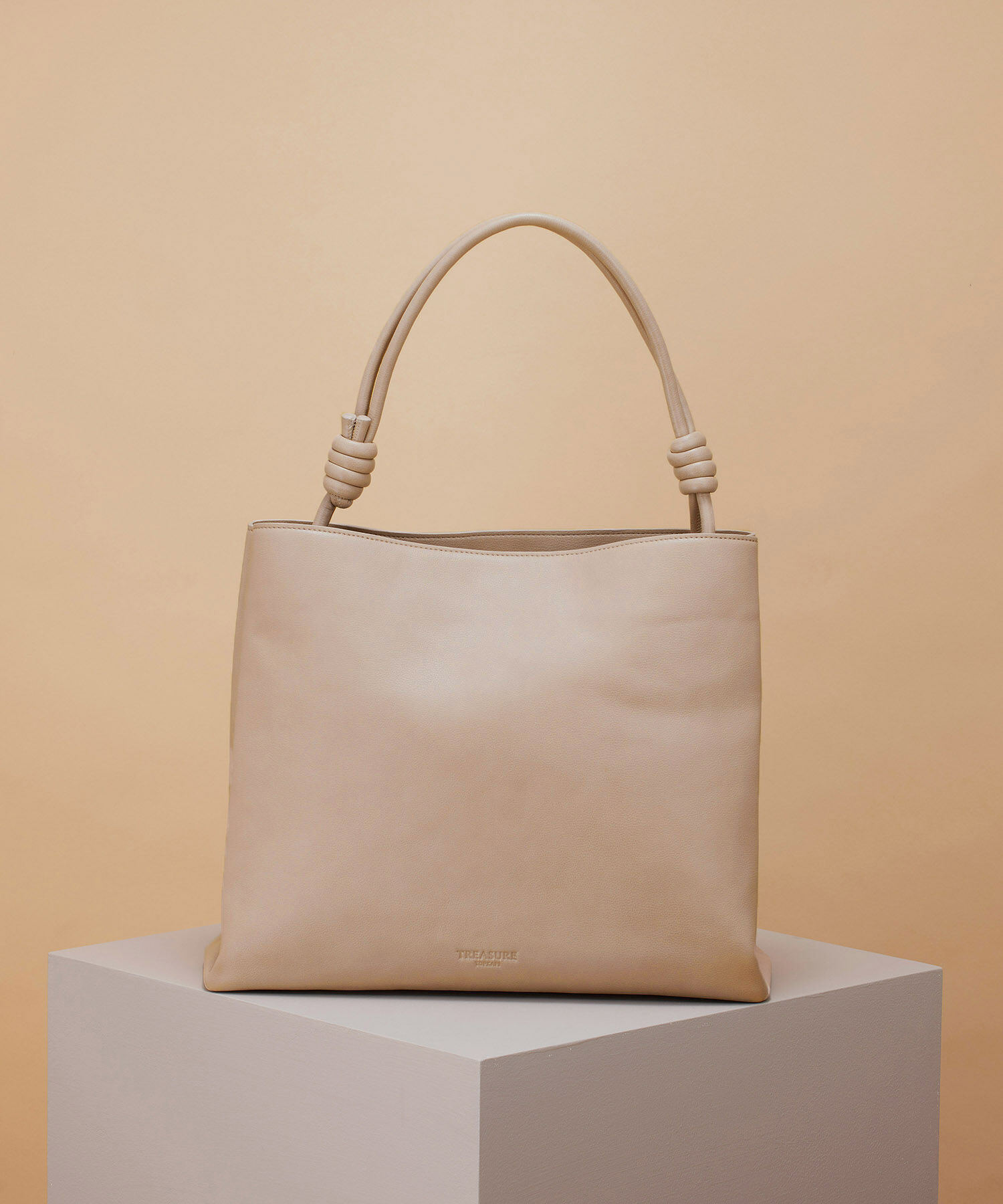 TOPKAPI TREASURE「【TREASURE TOPKAPI】ノットデザイン ハンドル トート バッグ」|トートバッグ|ベージュ