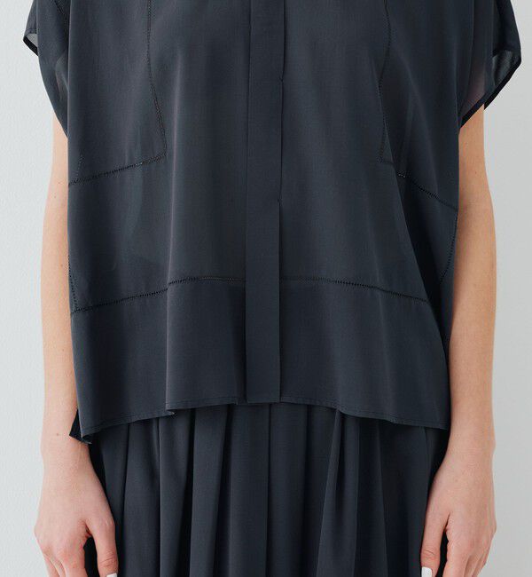 GALERIE VIE「ライトシルクストレッチ スタンドネックボックスシャツ」|シャツ・ブラウス|