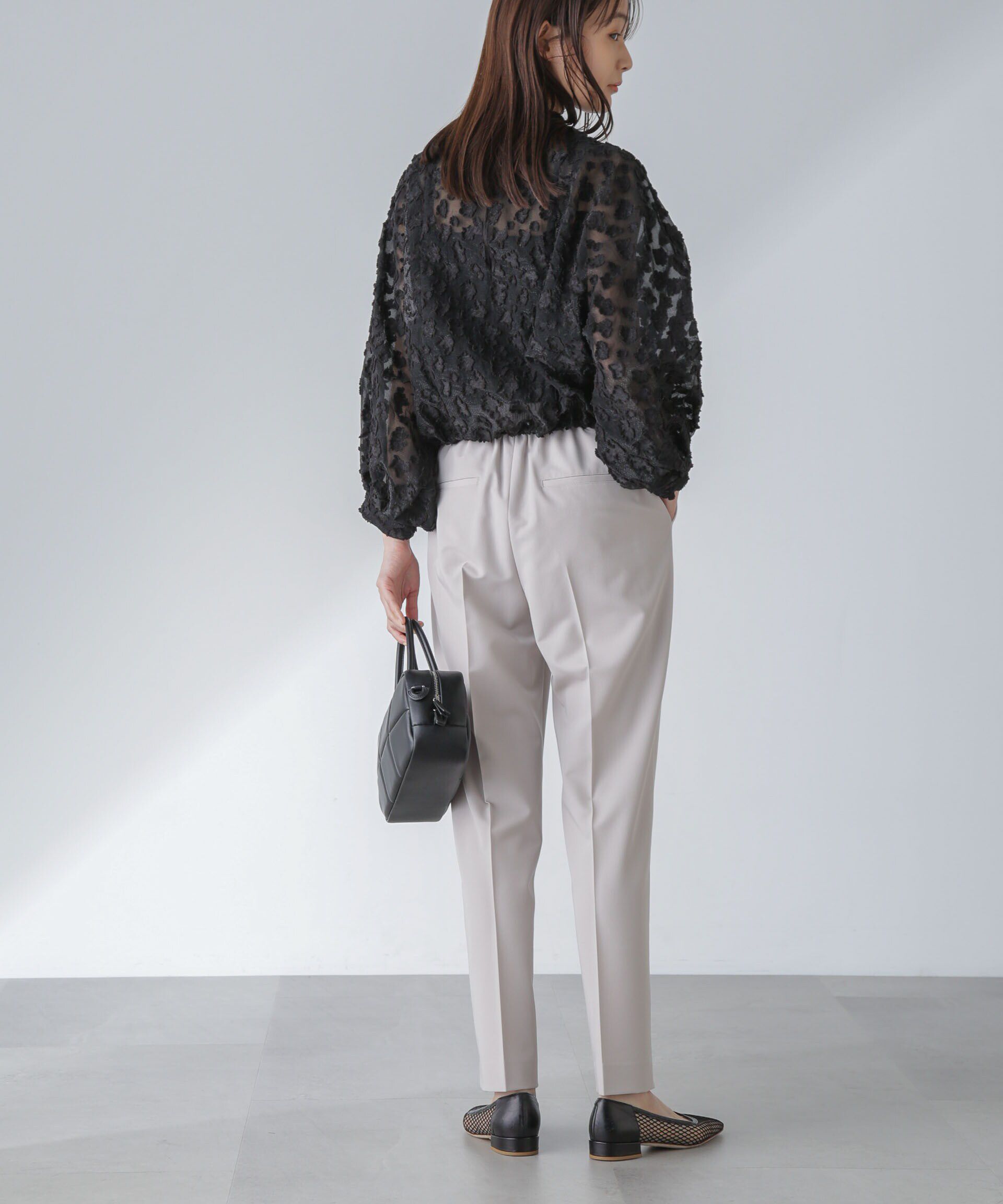 nano･universe「ピンタックイージーテーパードパンツ」|チノ|