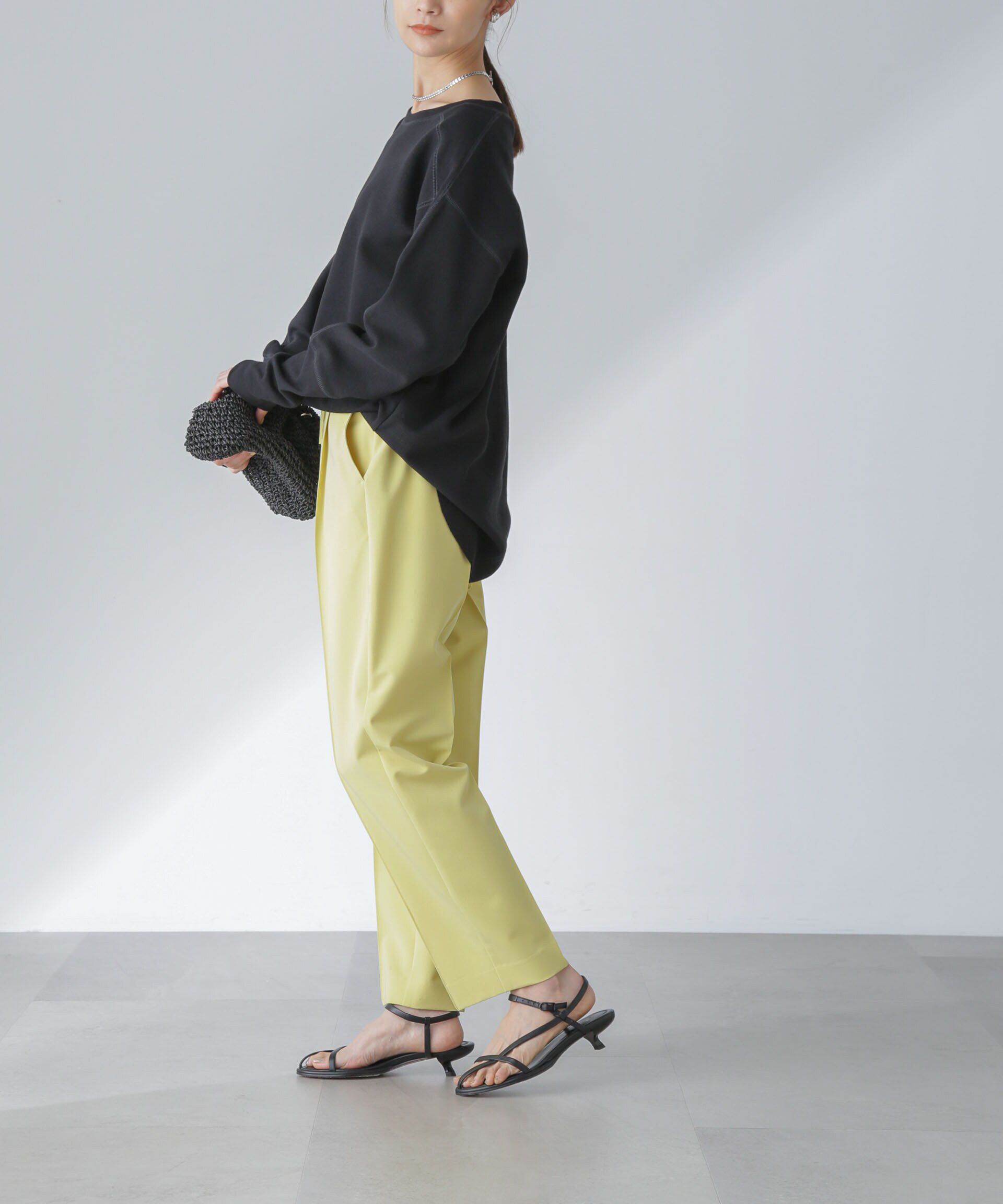 nano･universe「ピンタックイージーテーパードパンツ」|チノ|