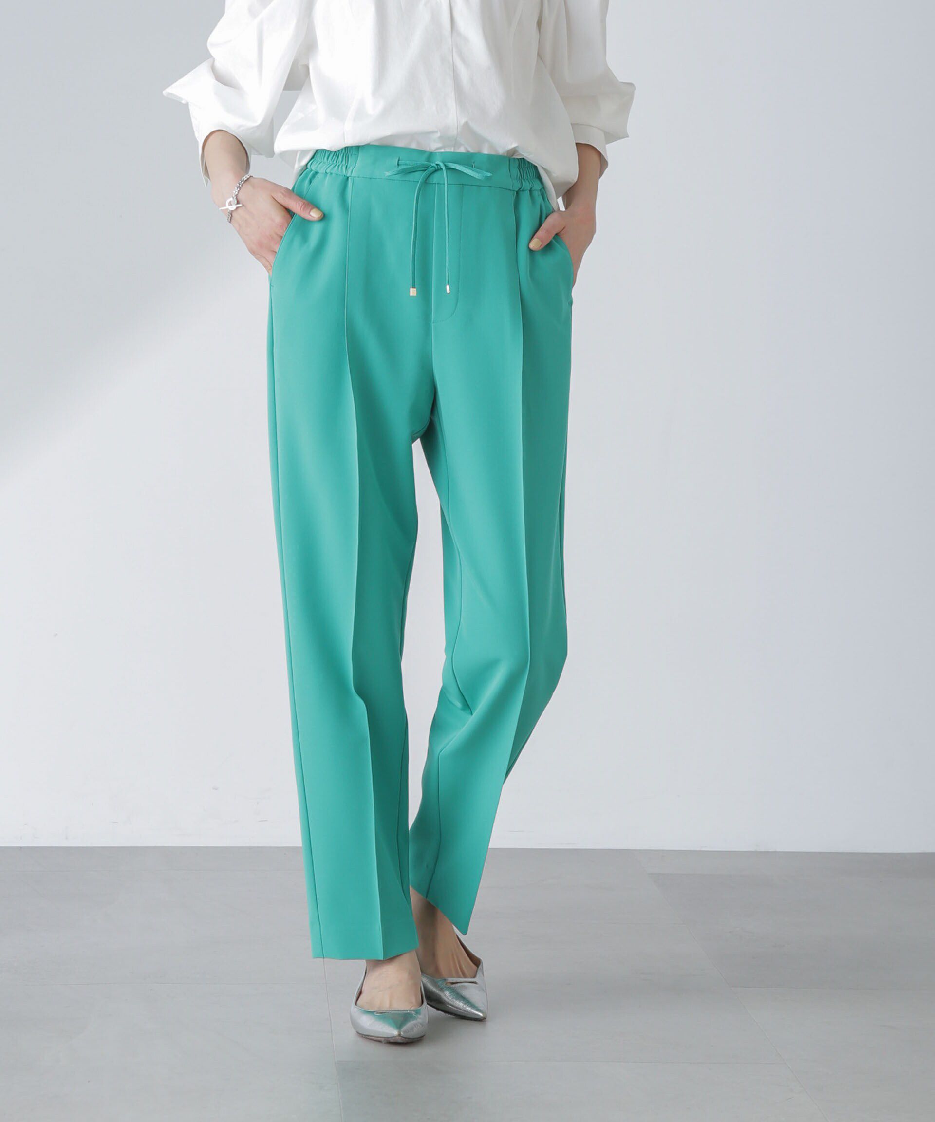 nano･universe「ピンタックイージーテーパードパンツ」|チノ|