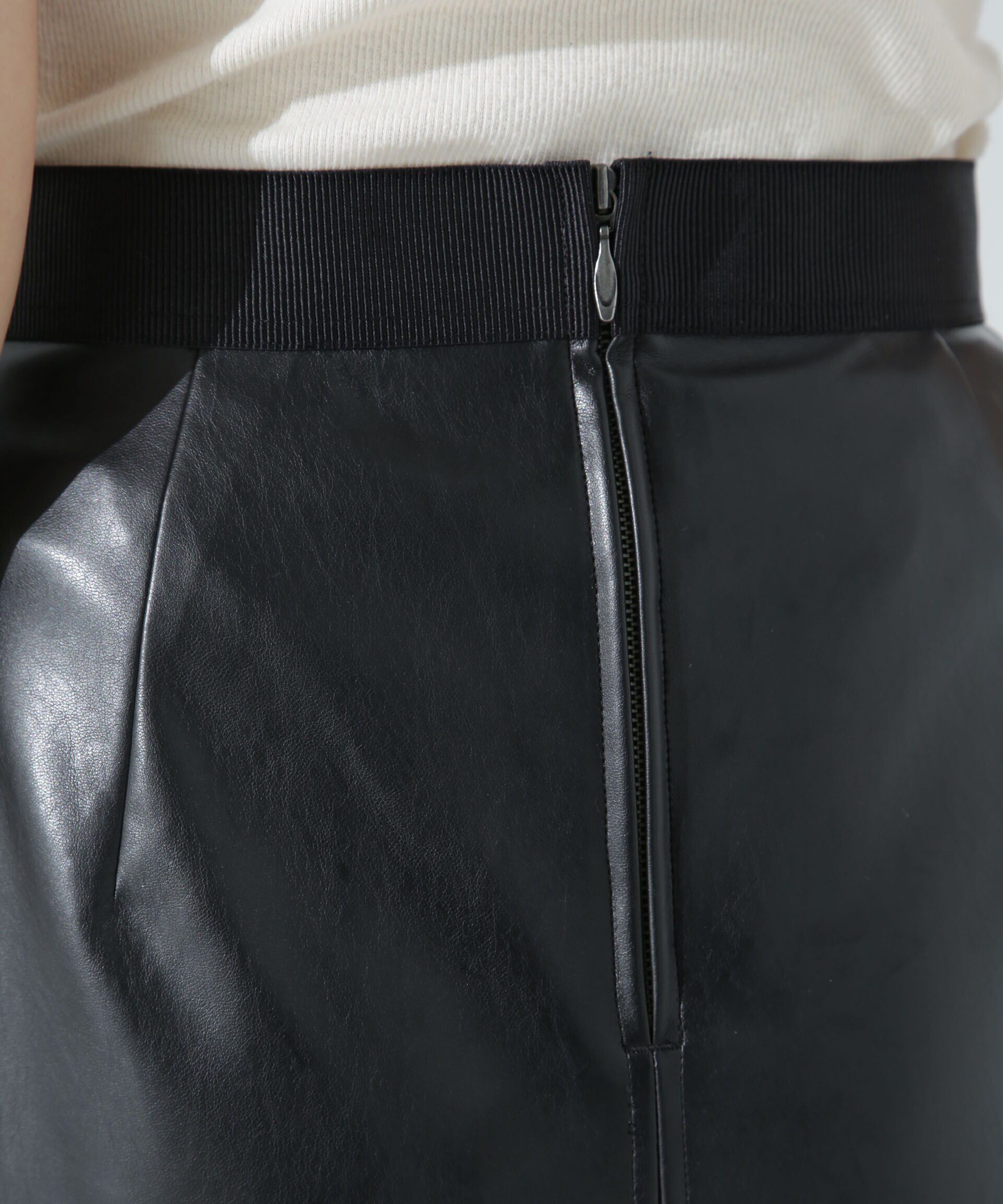 nano･universe「フェイクレザーマキシスカート」|スカート|