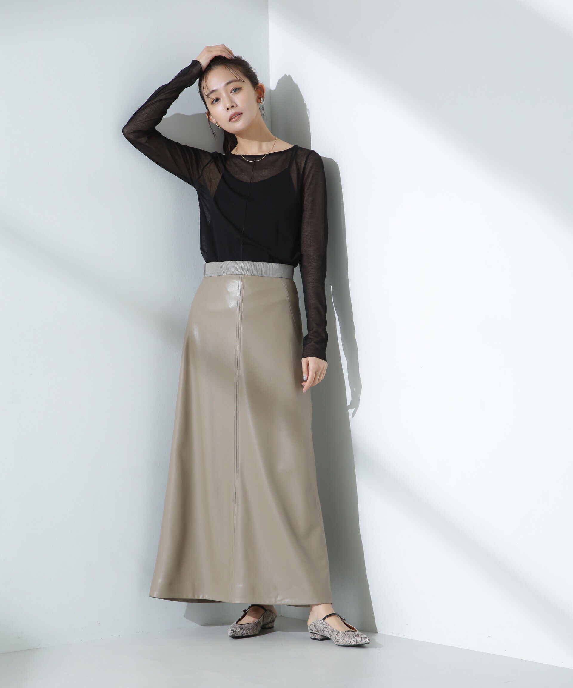 nano･universe「フェイクレザーマキシスカート」|スカート|