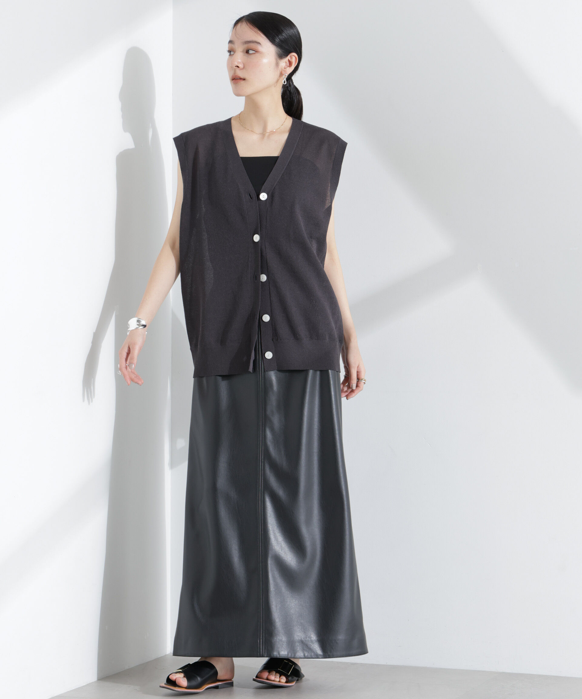 nano･universe「シアーミラノリブニットベスト」|ニット・セーター|