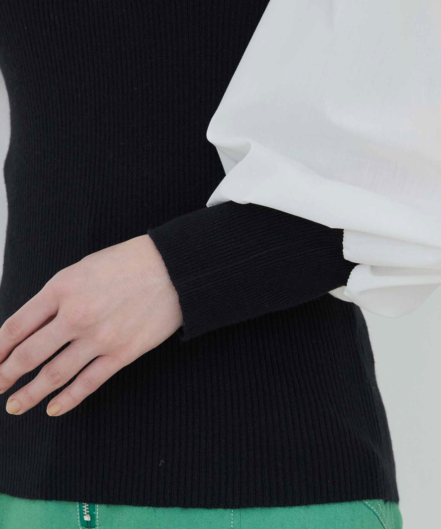 vis-a-vis「【WEB限定】異素材ボリューム袖ドッキングニットプルオーバー」|ニット・セーター|