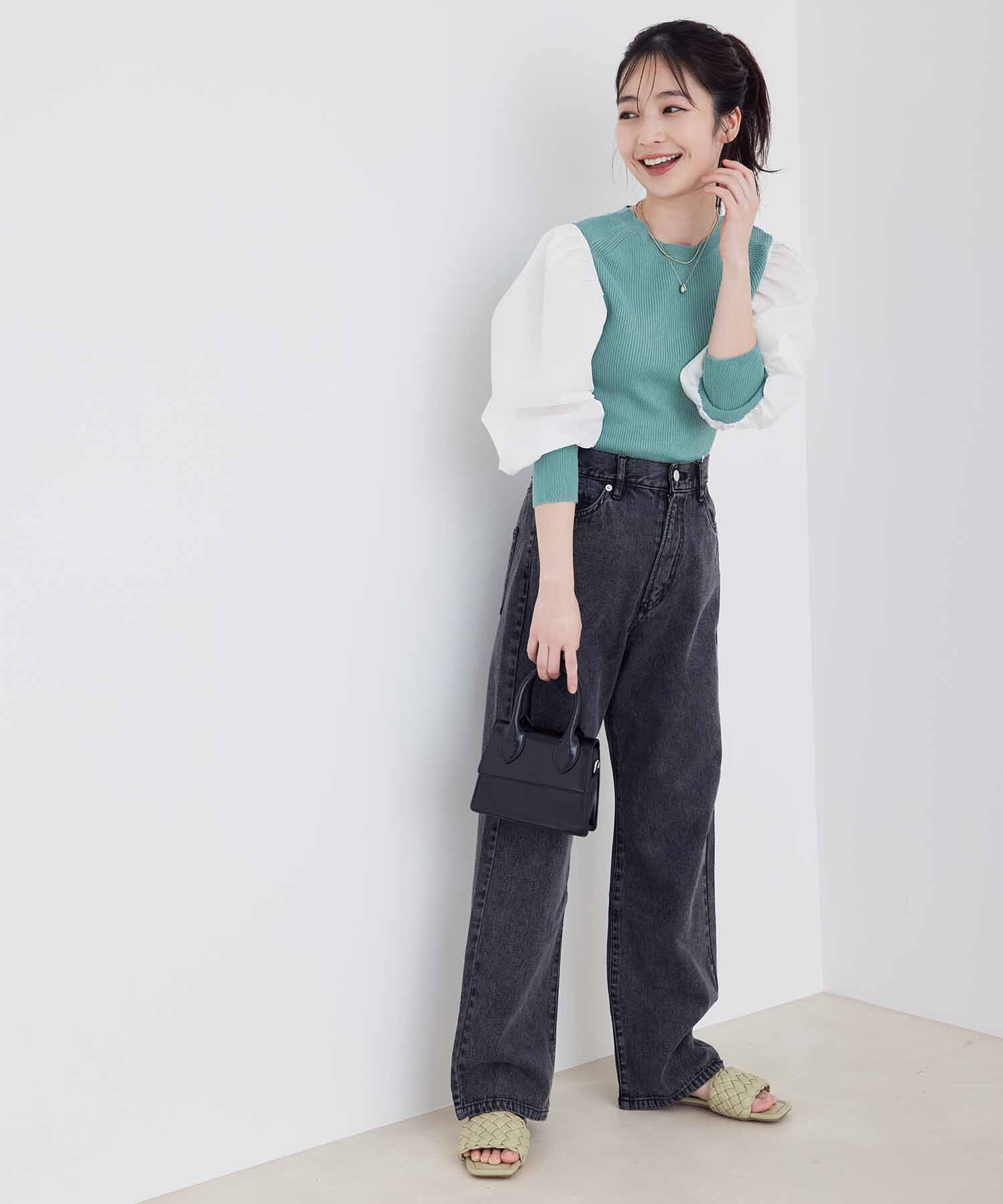 vis-a-vis「【WEB限定】異素材ボリューム袖ドッキングニットプルオーバー」|ニット・セーター|