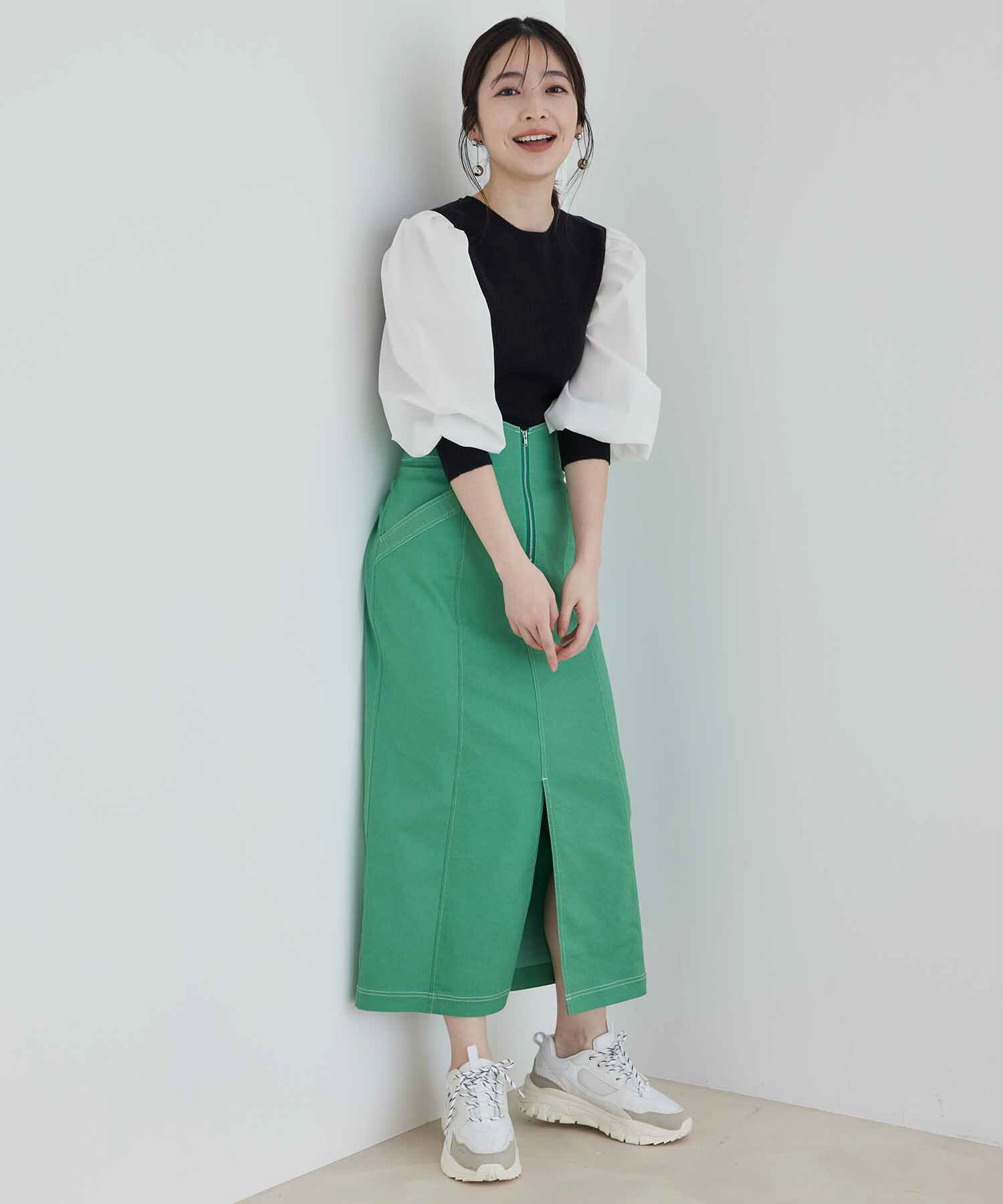 vis-a-vis「【WEB限定】異素材ボリューム袖ドッキングニットプルオーバー」|ニット・セーター|