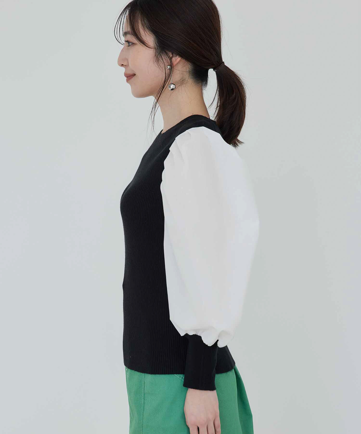 vis-a-vis「【WEB限定】異素材ボリューム袖ドッキングニットプルオーバー」|ニット・セーター|