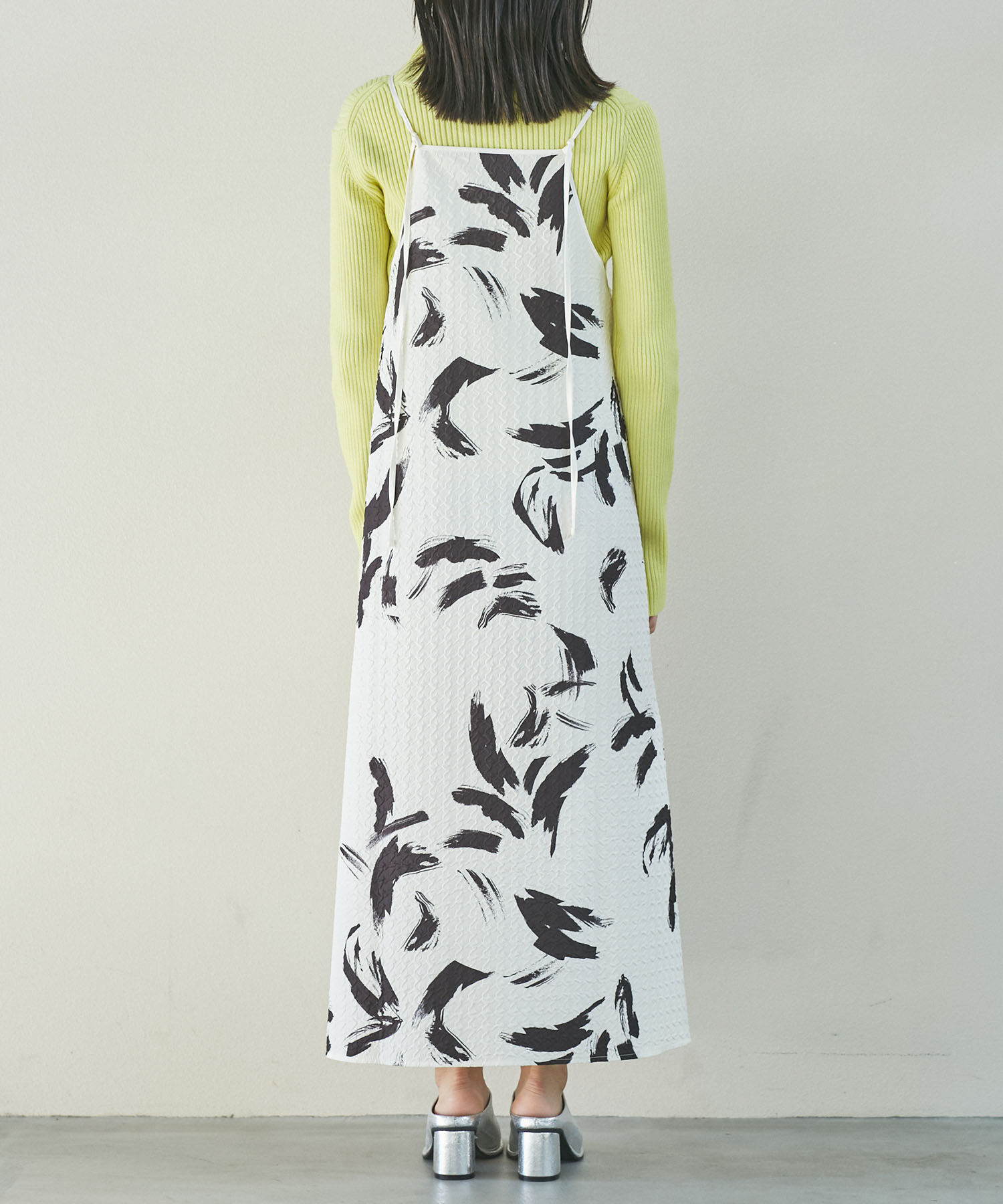 VIS「【洗える】アート柄キャミワンピース」|ワンピース|