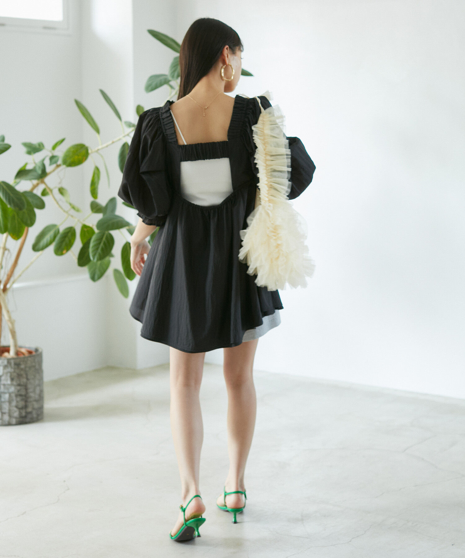 VIS「パフスリーブナイロンチュニックブラウス」|シャツ・ブラウス|