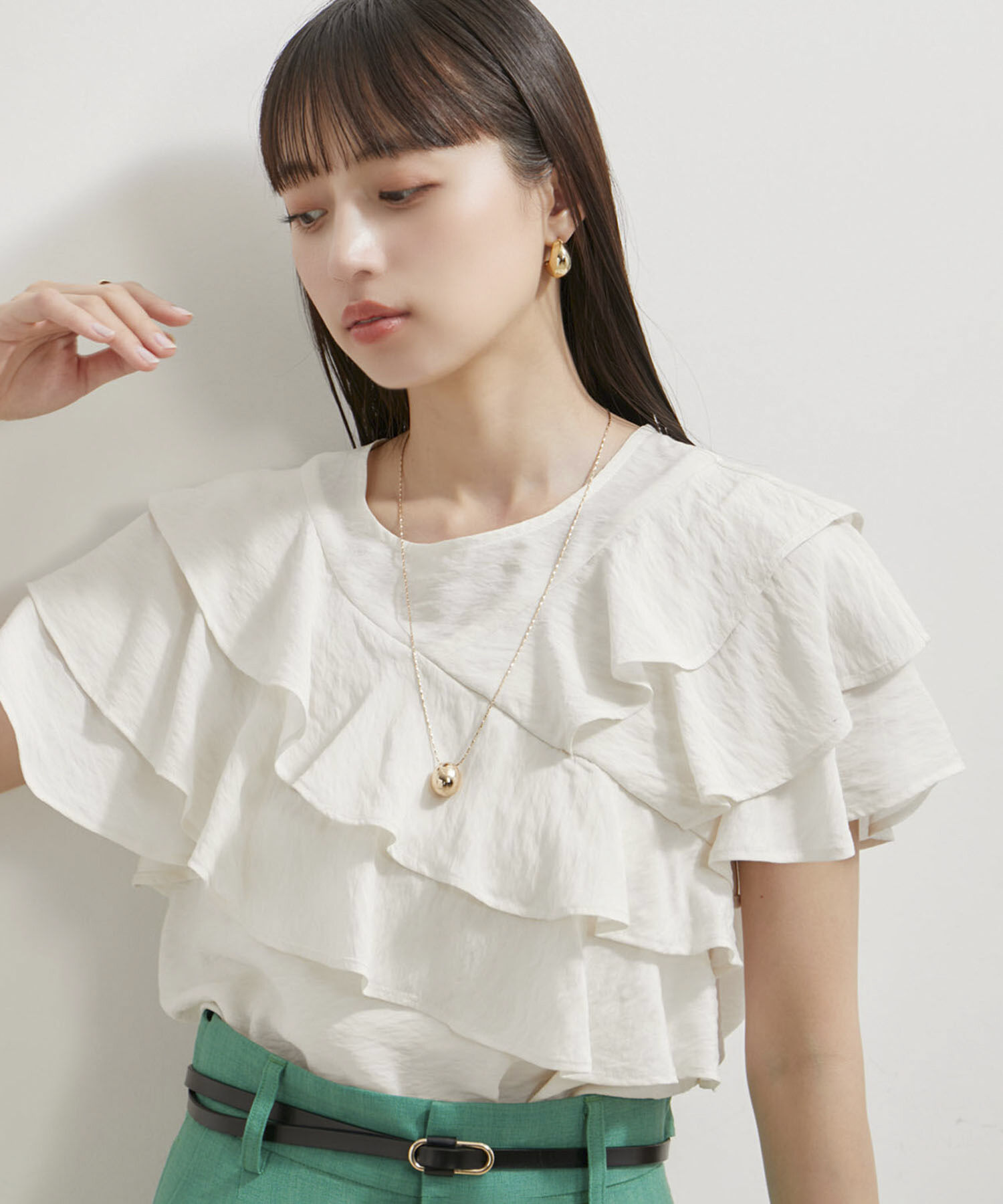 VIS「フリルティアードブラウス」|シャツ・ブラウス|