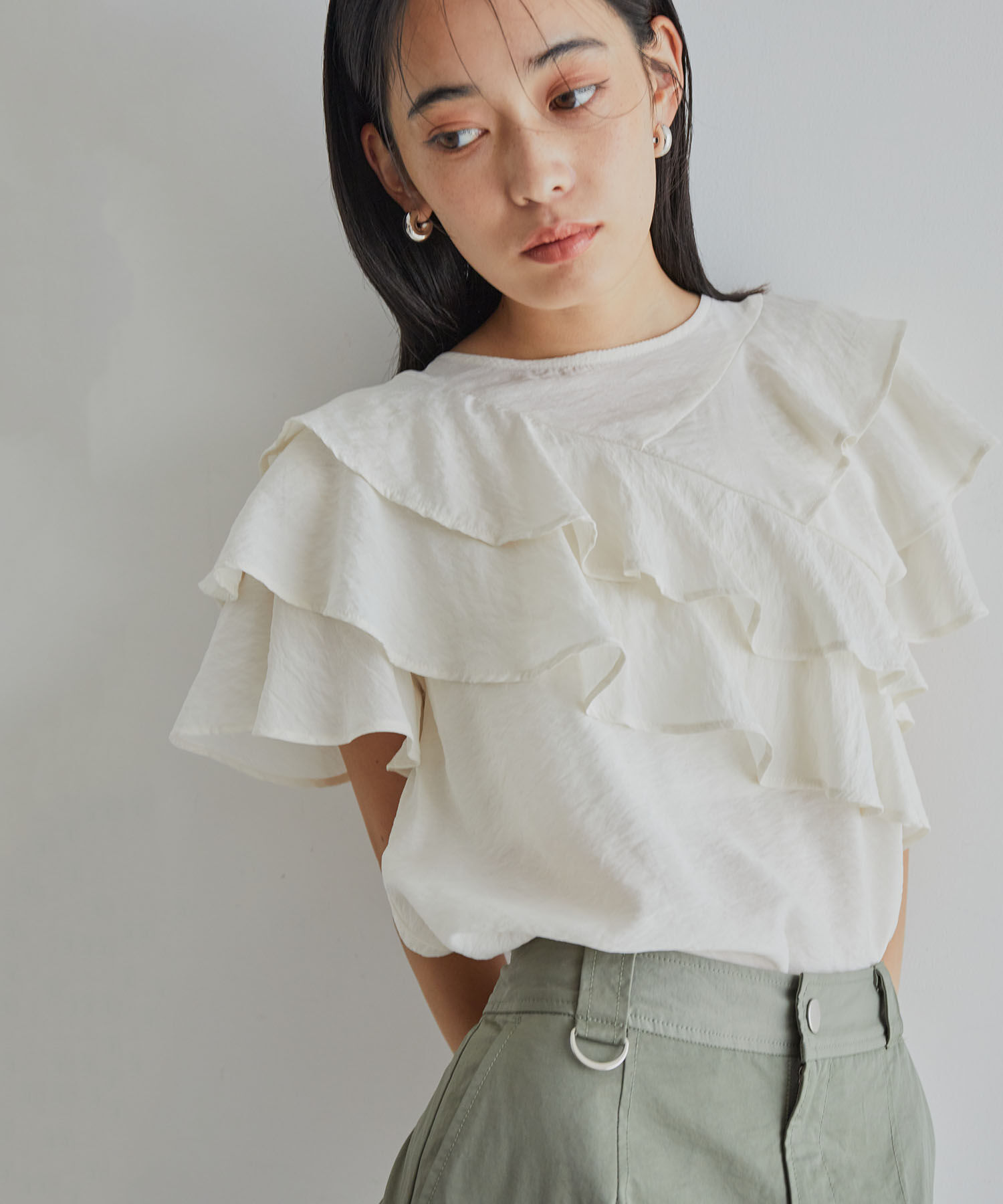 VIS「フリルティアードブラウス」|シャツ・ブラウス|