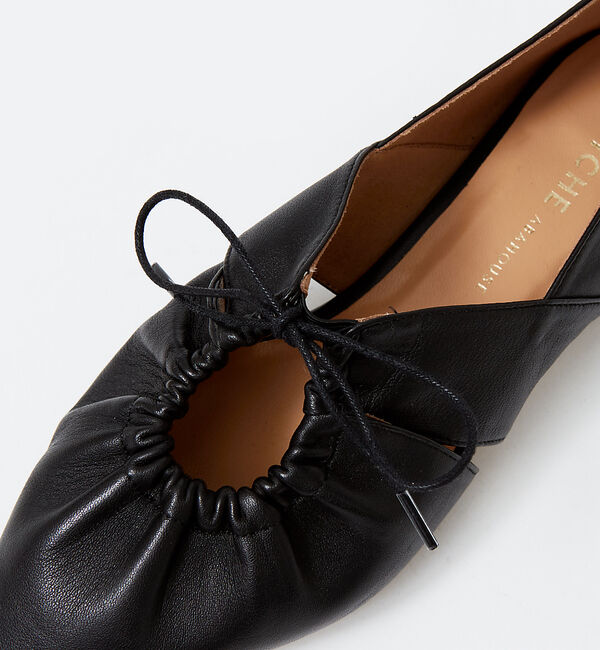 AU BANNISTER「ソフトレザーシャーリングバブーシュ」|その他|