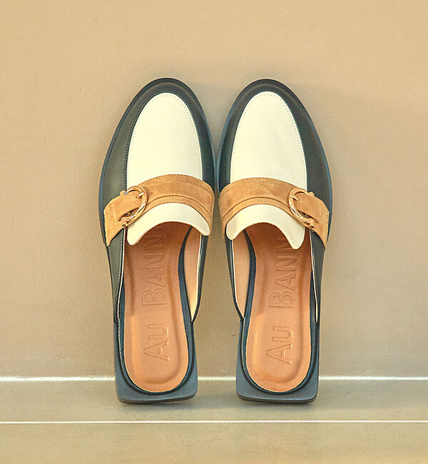 AU BANNISTER「ローファーモチーフミュール」|サンダル|