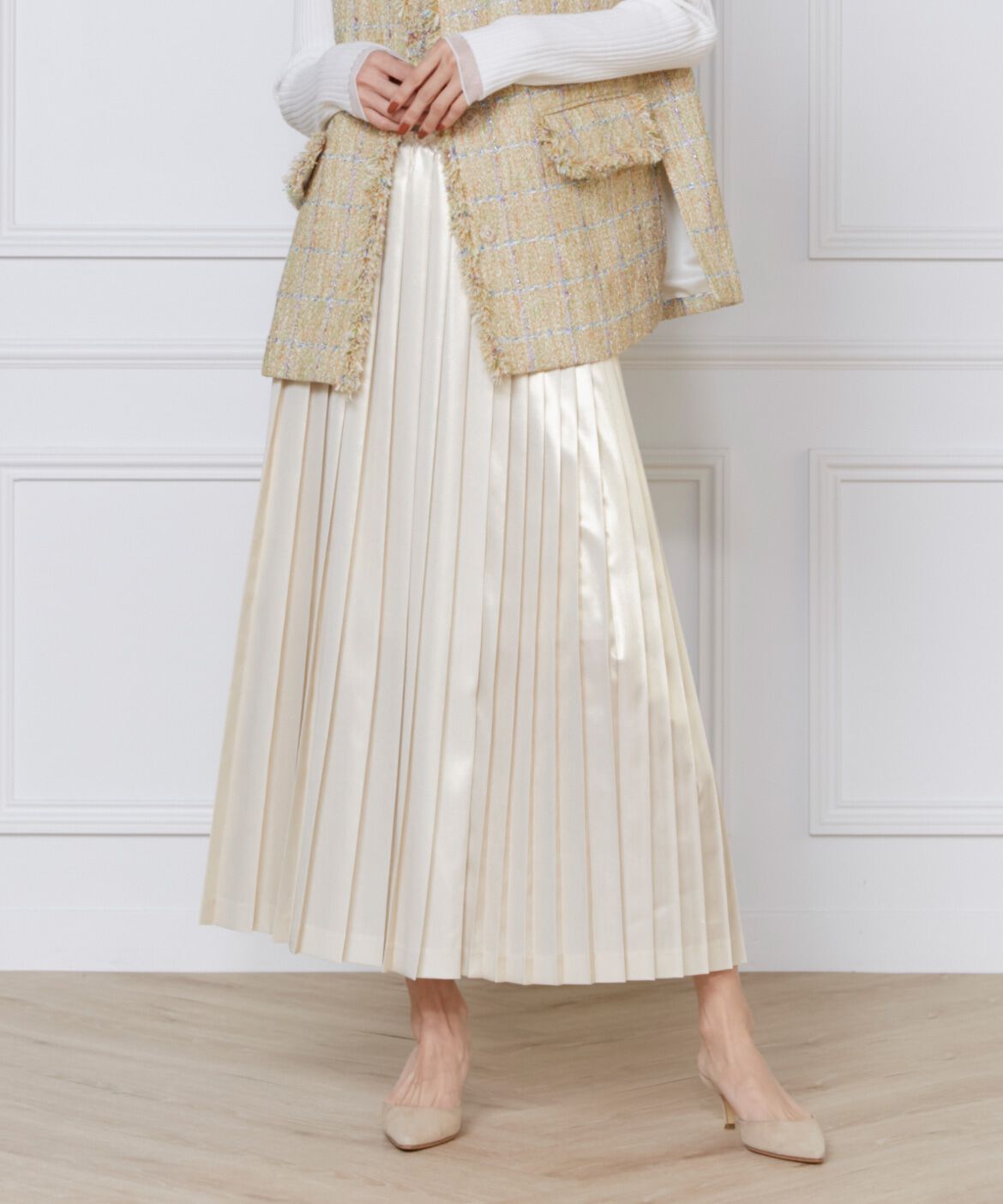 INED「メタリックプリーツスカート」|スカート|ゴールド1