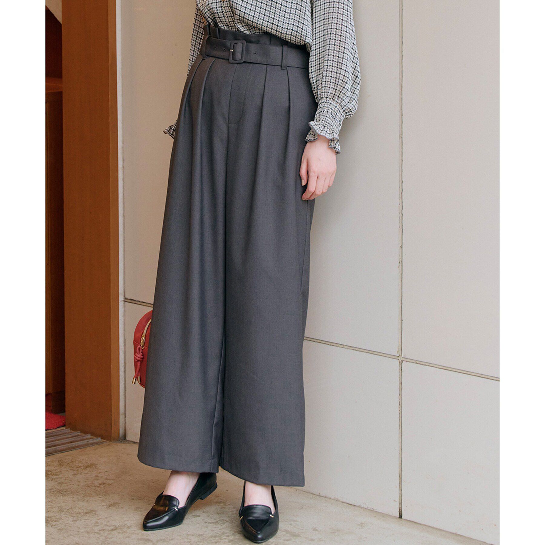 grove「くるみバックルワイドパンツ」|その他|チャコールグレー(0