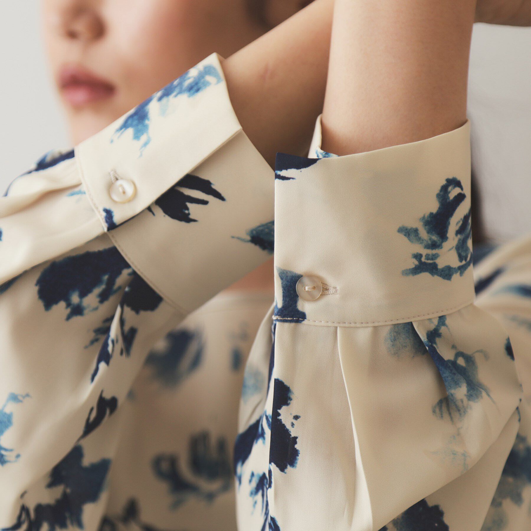 OPAQUE.CLIP「フラワープリント フィット＆フレアワンピース【洗濯機洗い可】」|ワンピース|