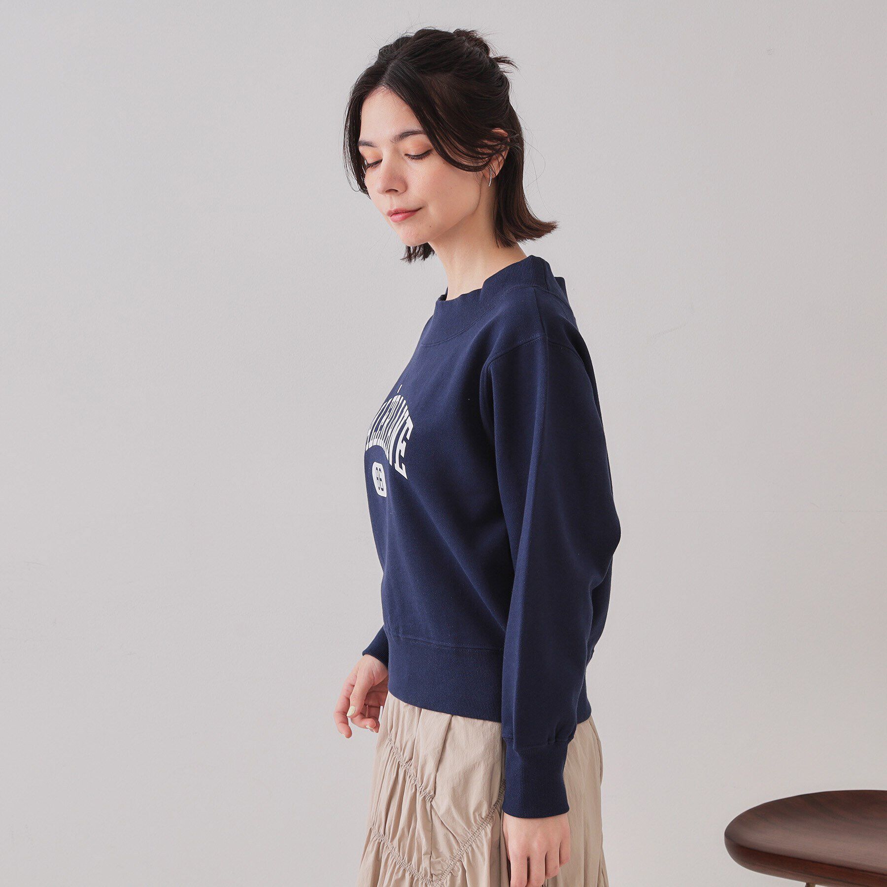 OPAQUE.CLIP「カレッジロゴスウェット【洗濯機洗い可】」|パーカー|