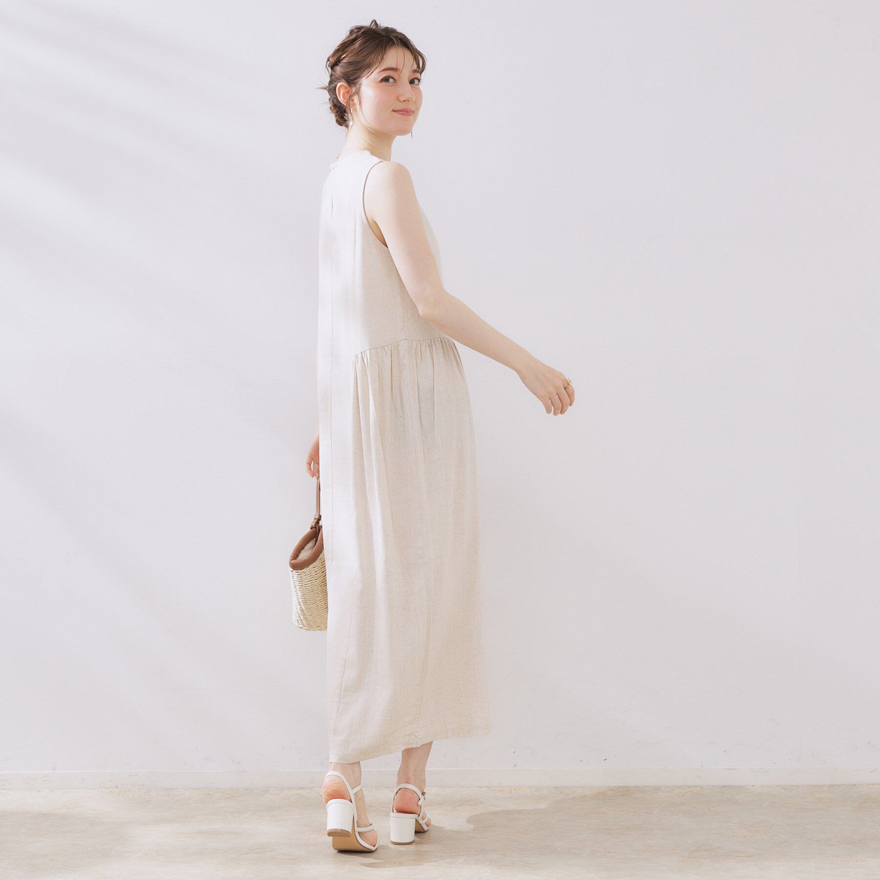 Couture broach「麻混フレアデザインワンピース」|ワンピース|