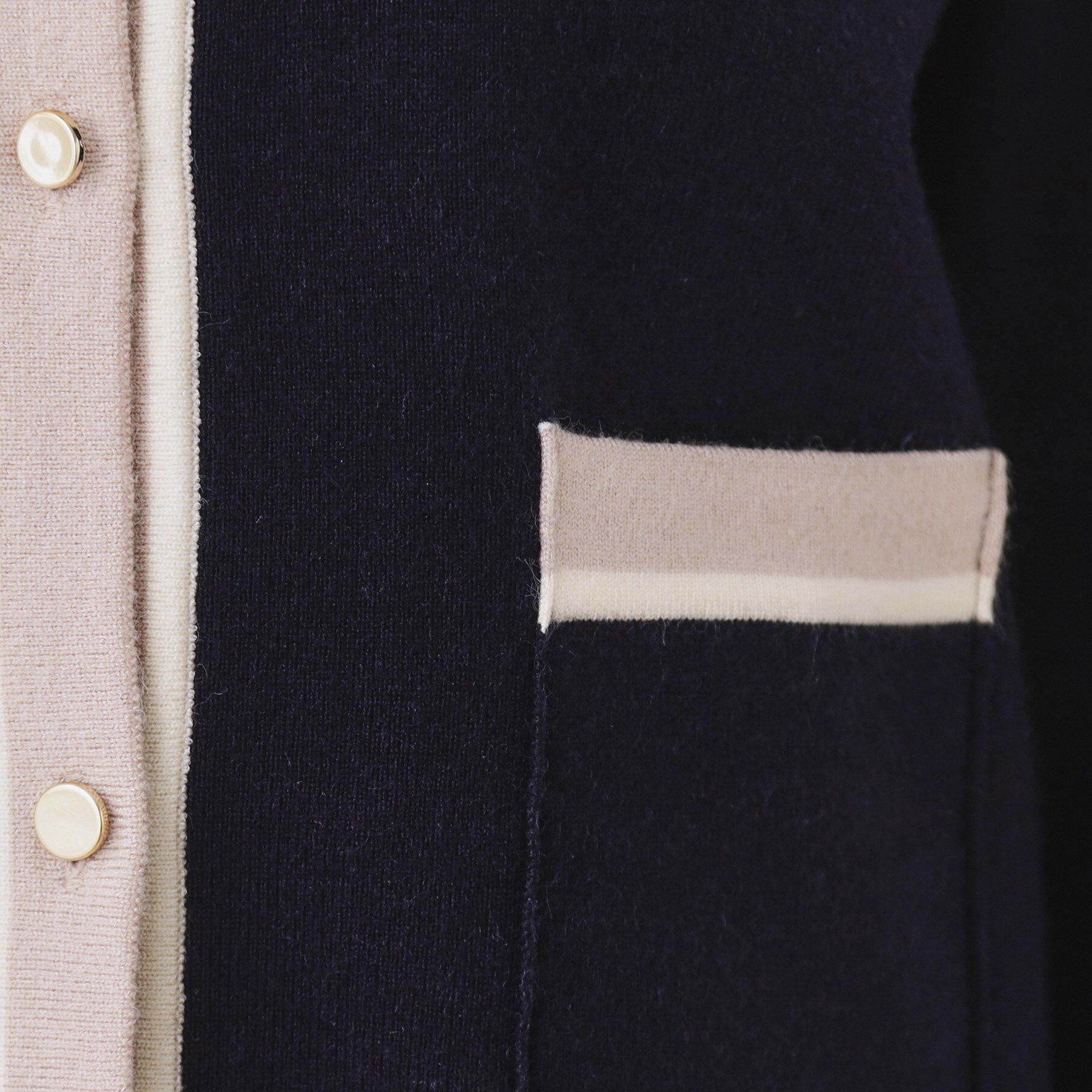 Couture broach「【通勤・着映え】配色 総針カーディ」|カーディガン|