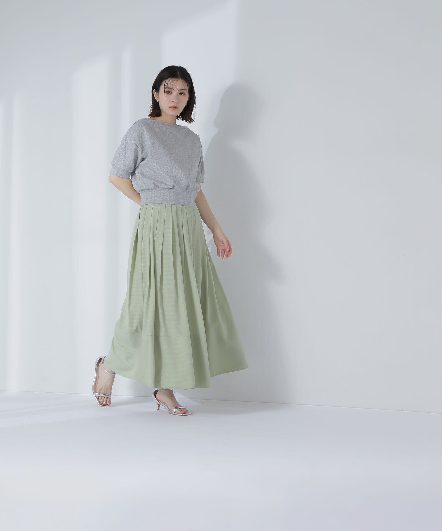  「タックプリーツフレアスカート」|スカート|ライトグリー