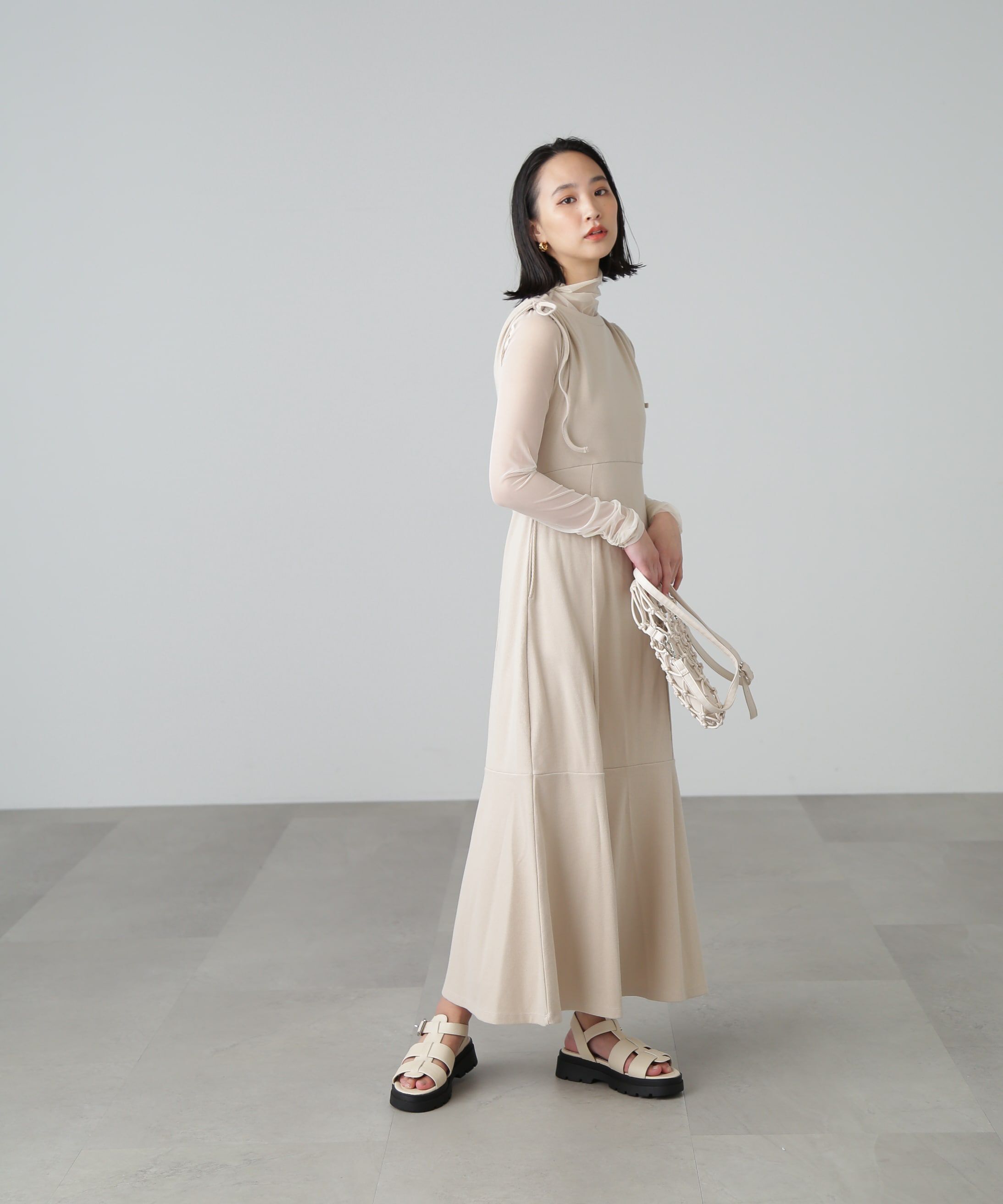  「［イエローカラーWEB限定］マルチWay袖スリットティアードワンピース」|ワンピース|