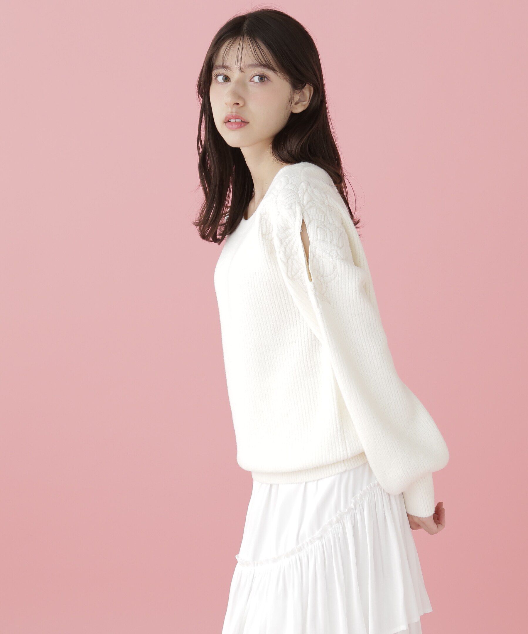  「肩開きリボンエンブロイダリーニット」|ニット・セーター|