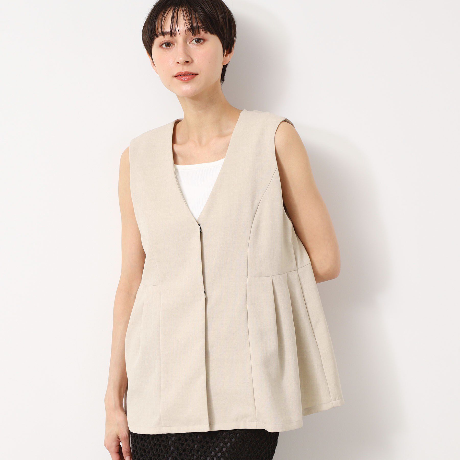 Dessin「【洗える】ソフトペプラムベスト」|ベスト・ジレ|