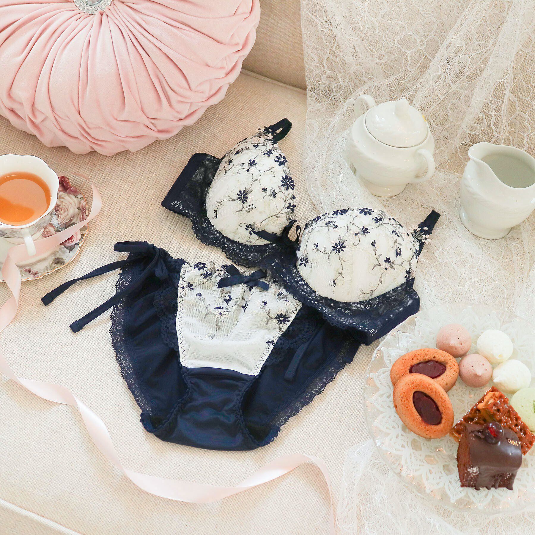 Risa Magli「ティナ ブラジャー（E-F）＜スウィートリッチ＞」|インナー|