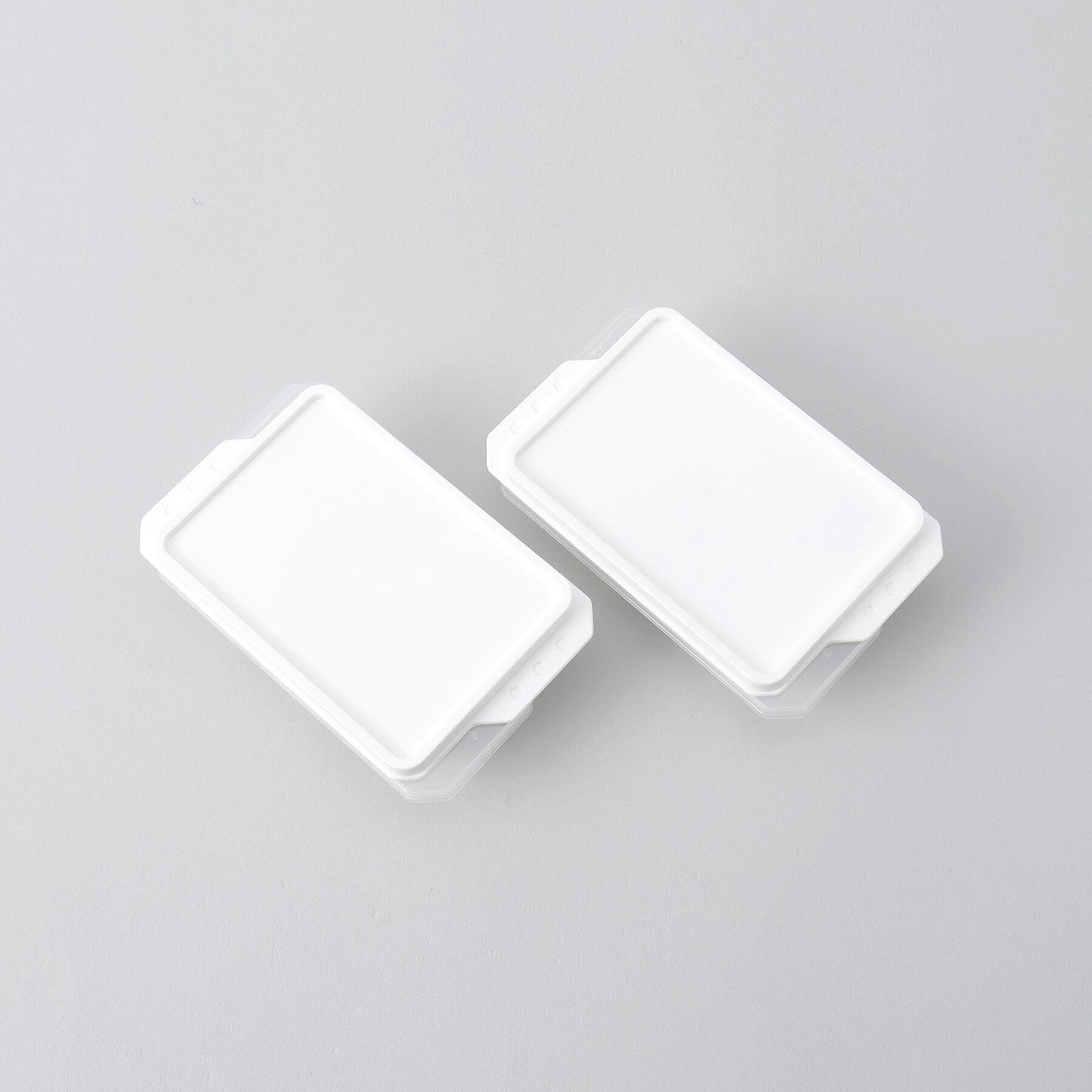 212 KITCHEN STORE「冷た倶楽部 取り出しやすいアイストレー6個取り (蓋付) 2個組」|食器・キッチングッズ|