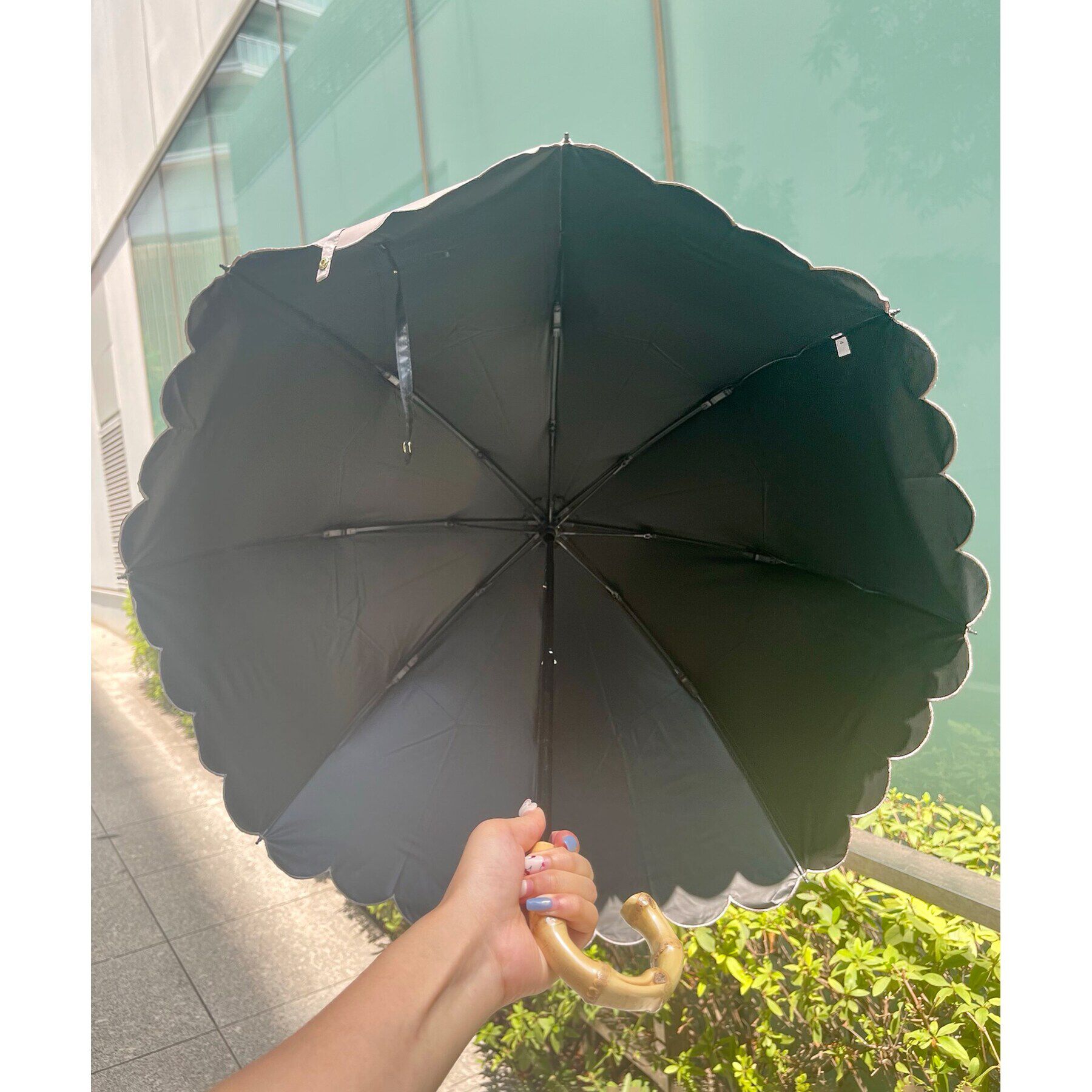 Ober Tashe「pink trick/ピンクトリック　遮光率100％！2段折傘スカラップ日傘（晴雨兼用）」|傘|