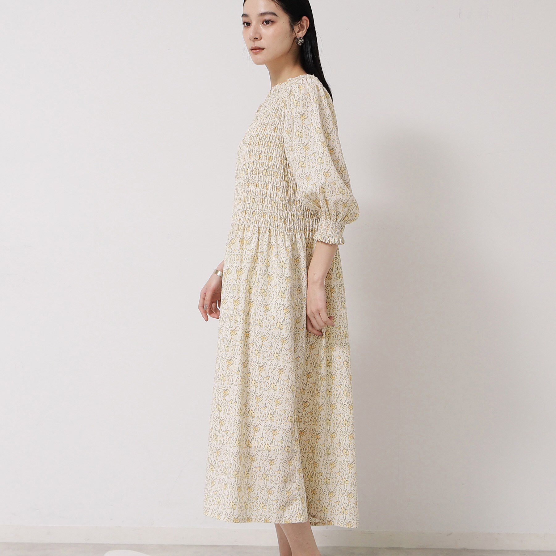 SunaUna「シャーリングフラワーワンピース」|ワンピース|